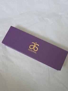 Arbonne Sugar Plum Eyeshadow Palette